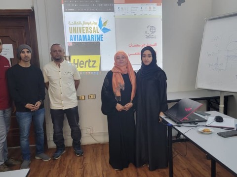 ورشة عمل حول التسويق الرقمي عبر منصات التواصل الاجتماعي